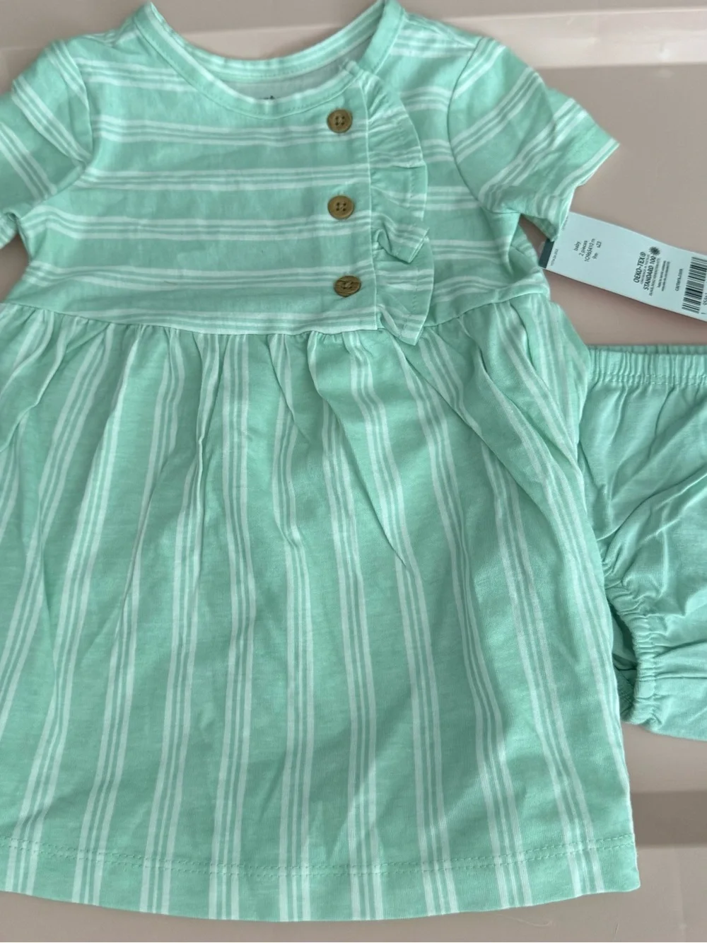 NWT, 9 month Carters dress with bloomers